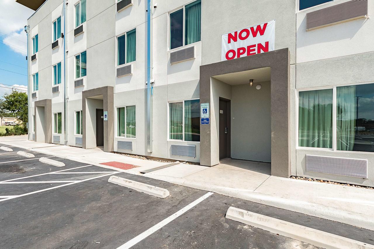 Studio 6 New Braunfels, Tx ภายนอก รูปภาพ